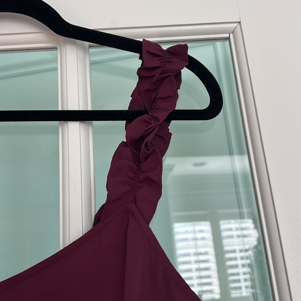 Express Ruffle Strap Blouse | M | Burgundy - Picture 3 of 4